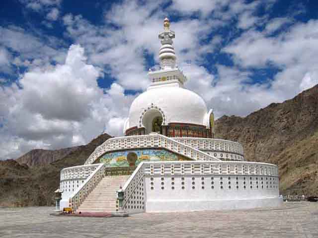 tour operator in pahalgham